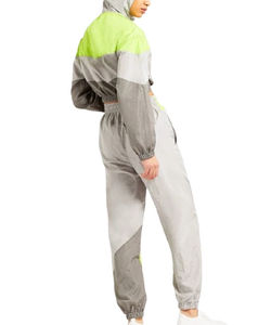 Ensemble 2 pièces streetwear coupe-vent 100 % nylon avec logo personnalisé 2026, survêtement zippé respirant de poids moyen pour femme à prix bas et faible MOQ - Product Image 6