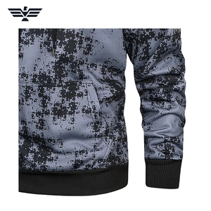 Sudadera Deportiva Unisex con Capucha y Letras Digitales, Estilo Tie-Dye, Manga Raglán, con Bolsillo, de Secado Rápido, 100% Algodón - Product Image 5