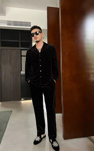 Pijamas de Terciopelo Europeo, Adecuados para Hombres y Mujeres, Traje Negro con Cadena de Diamantes, Pantalones de Manga Larga, Ropa de Calidad - Product Image 5