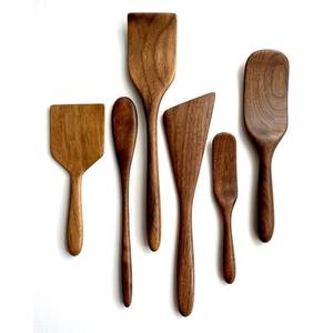 Cuchara para Freír de Madera de Acacia Ecológica de Lujo, Utensilio Resistente al Calor - Product Image 1