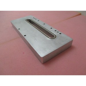 AMAT 6820-37431, Spacer Slit, 395594, 395595 - อุปกรณ์และชิ้นส่วนเซมิคอนดักเตอร์ระดับโลกที่เชื่อถือได้ - Product Image 3