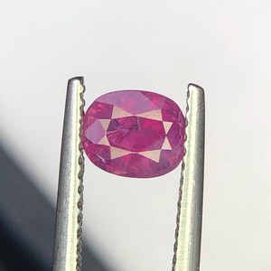 Saphir naturel ovale rose-violet du Cachemire, pierre précieuse de septembre, certifiée, pierre brute de haute qualité - Product Image 3