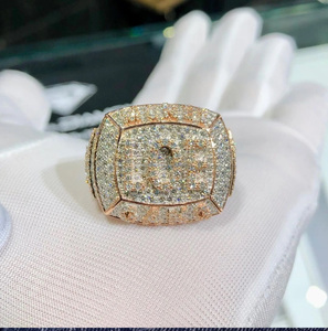 Anillo de Compromiso con Moissanita VVS de Corte Brillante, Chapado en Oro, con Incrustaciones, Plata de Ley 925, Estilo Hip Hop, Regalo para Hombre - Product Image 2