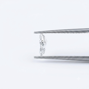 Diamante único de corte ataúd de lujo, 1.00 quilates, claridad VVS2, color DEF, diamante sintético CVD, calidad de exportación, procedente de la India. - Product Image 4