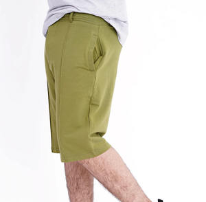 Pantalones Cortos Bermuda Verde Oliva para Hombre, Cintura Media, Cierre Elástico, Estilo Casual con Bolsillos, Tejido Transpirable, Color Sólido - Product Image 1