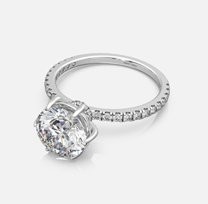 Bague Cosmic Allure à taille ronde de 2,00 carats - Product Image 2