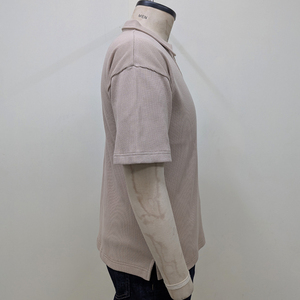 Polo de Hombre con Hombros Caídos y Cuello Abierto, Corte Moderno y Relajado, Tela Suave y Transpirable, Estilo Casual Perfecto para Uso Diario - Product Image 2