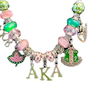 Collar con Colgante de Cuentas Colorido para Mujer, Joyería de Moda, Accesorio de Regalo, Elegante y Casual, Verde y Rosa - Product Image 3