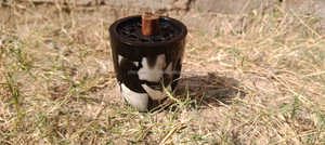 Brûleur d'encens Bakhoor en résine artisanale moderne, style arabe haut de gamme pour la décoration de la maison pendant le Ramadan et l'Aïd - Product Image 3