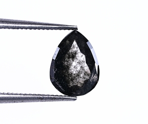 Diamant de laboratoire cultivé noir de 1,00 ct, taille fantaisie poire, percé au laser, certifié par un tiers, idéal pour la joaillerie - Vente chaude - Product Image 2