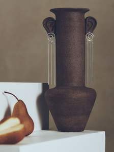 แจกันตั้งพื้นทรงสูงสีเอิร์ธโทน ทำจากดินเผา งานฝีมือทำมือ สไตล์ชาติพันธุ์ มินิมอล ตกแต่งบ้าน - Product Image 3