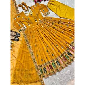 Conjunto de vestido y pantalón Anarkali para mujer de diseñador con traje de nuevo estilo elegante Dupatta - Product Image 4