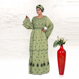 Kaftan modeste en rayonne avec broderie, manches larges évasées, taille structurée, longueur au sol, grande taille - Product Image 4