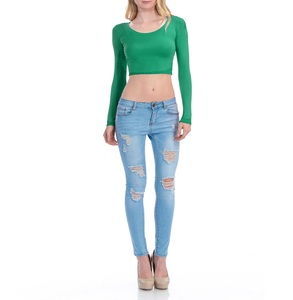 Nouveau Crop Top Décontracté à Col Rond pour Femme Grande Taille, Personnalisable avec Logo Imprimé et Motifs Tendance - Product Image 5