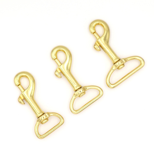 Mosquetones giratorios de latón con ojo redondo, ganchos de seguridad con anillos de rodillo y hebillas de barra central - Product Image 1