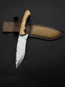 Cuchillo de Caza Bowie Jexa Jexa-HC-175, Acero con Alto Contenido de Carbono 5160, Hoja Fija con Borde Parcialmente Dentado, Mango de Madera de Olivo, Funda de Cuero - Product Image 5