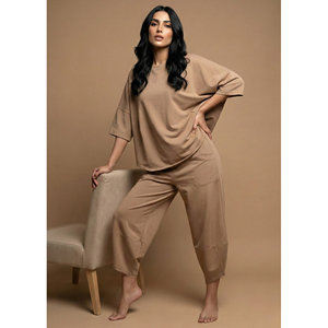 Conjunto de Pijama de Lavanda Premium para Mujer, Suave al Tacto, Dos Piezas, Ropa de Dormir, Ropa Casual, Conjunto a la Moda - Product Image 5