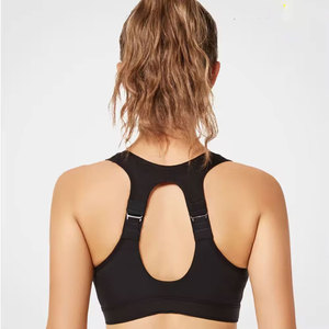 ผู้ผลิต OEM รับผลิตตามสั่ง เสื้อชั้นในกีฬาแบบ Racerback สายบาง คอเหลี่ยม แต่งขอบตัดกัน ผ้าโพลีเอสเตอร์/สแปนเด็กซ์ เนื้อผ้านุ่มพิเศษ รองรับทรงได้ดี - Product Image 4