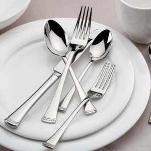 Juego de cubiertos de metal de diseño premium, colección artística de cubiertos, regalo perfecto para bodas, aniversarios y ocasiones festivas. - Product Image 5