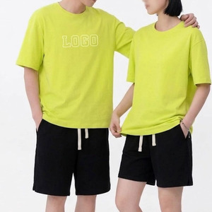 เสื้อยืดโอเวอร์ไซส์ผ้าฝ้ายเรียบ แขนสั้น คอกลม สไตล์ลำลอง ระบายอากาศได้ดี พิมพ์ลายโลโก้ด้านหน้า เหมาะสำหรับผู้ชายและผู้หญิง - Product Image 2