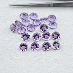 Piedras Preciosas Sueltas de Amatista Natural de Brasil de 8 mm, Corte Brillante Redondo Facetado, Certificadas, Amatista Púrpura de un Fabricante Verificado - Product Image 3