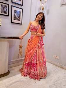 Vestido Tradicional Indio de Diseño Moderno y Atractivo para Fiestas y Bodas, Lehenga Choli de Tela Faux Georgette, Completamente Cosido - Product Image 2