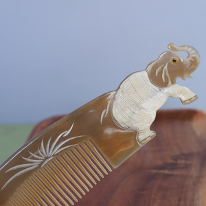 Peine para el Cabello Hecho a Mano con Cuerno Genuino de Búfalo en Forma de Elefante, Peine de Cuerno Natural para Peinado, Peine Decorativo para el Cuidado de la Belleza, Regalo al por Mayor - Product Image 1
