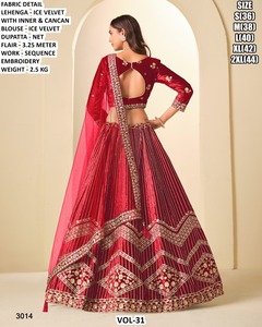 Lehenga Velvet Bloom - Product Image 4