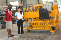 WT6-30 Nouvelle machine à fabriquer des blocs de ciment hydrauliques avec PLC et pompe |   Machine de production de briques mobile à faible coût avec contrôle automatique