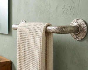 Luxurious Towel Ring with golden color Hand Towel Holder Brass Wall Mounted Bathroom Hardware Royal Towel Hanger Rack - Product Image 6