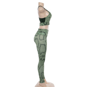 Ensemble de yoga sans couture personnalisé, imprimé peau de serpent, vêtements de fitness, pantalon de sport, tenue de sport pour femme, ensemble de gym, logo personnalisé OEM - Product Image 2