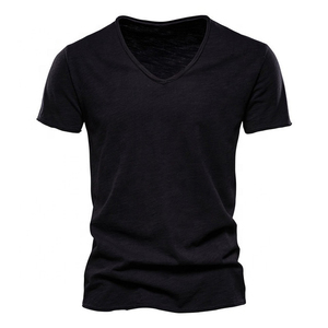 เสื้อยืดคอกวีแขนสั้นผู้ชาย ผ้าฝ้าย 100% ทรงปกติ สไตล์ลำลอง รับสกรีนโลโก้ แห้งเร็ว สีเบจ ผ้าถัก - Product Image 1