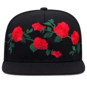 Casquette Snapback Unisexe Broderie Florale Réglable Motif Rose Noir et Blanc Style Urbain Chapeau Décontracté Adulte 100% Coton Respirant - Product Image 5
