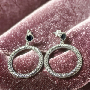 Argent 925 pierre avec serpent rond goujon Earpin Design bijoux usine de gros en Thaïlande - Product Image 1