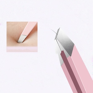 Juego de Pinzas para Cejas Profesionales de Acero Inoxidable al por Mayor, Marca Privada - Product Image 3