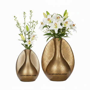 Jarrón de Metal con Acabado de Latón Antiguo Contemporáneo, Jarrón Decorativo de Aluminio para Flores, para Decoración Moderna del Hogar, Sala de Estar, Bodas - Product Image 3