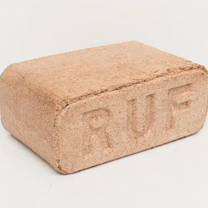 Briquettes de bois de chauffage en chêne polonais Ruf, modèle 5921659800, produits énergétiques, prix, à vendre - Product Image 1