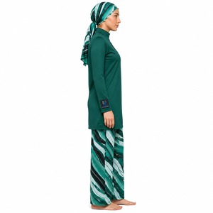 Ensemble burkini modeste personnalisé pour femmes musulmanes, maillot de bain grande taille 2 pièces, imprimé avec logo frontal, antibactérien, séchage rapide, polyester - Product Image 2