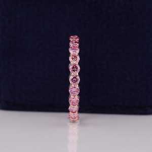 แหวนแต่งงานเพชรชมพูเพาะเลี้ยงในห้องปฏิบัติการ น้ำหนักรวม 1.40 กะรัต - ทองคำชมพู 10K - Product Image 4