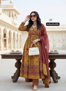 NUEVAS COLECCIONES FESTIVAS EXCLUSIVAS, SALWAR KAMEEZ DE SEDA PREMIUM con DUPATTA, con Estampado en Relieve, para Fiestas Formales, para Mujer - Product Image 5