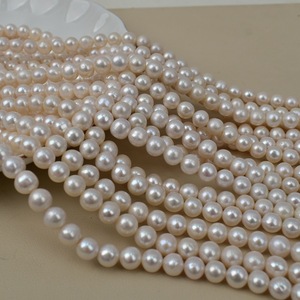 Perles d'eau douce naturelles presque rondes de 9-10 mm, perles en vrac faites à la main pour collier DIY, chaîne pour mère - Product Image 1