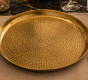 Plateaux de service en métal doré pour services de traiteur d'événements spéciaux et présentation élégante de buffet avec une qualité supérieure - Product Image 5