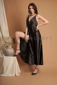 Classic Boho <b>Women</b> Satin Maxi <b>Dress</b> for <b>Women</b> V Neck Style 1 Piece Front Slit <b>Fancy</b> <b>Dress</b> for Bride To Be Party Bulk Export - Product Image 4