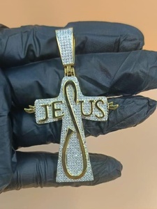 จี้พระเยซูแบบ Iced Out ประดับเพชรโมอิสซาไนต์ VVS เงินแท้ 925 จี้ศาสนาคริสต์ เครื่องประดับคริสเตียน - Product Image 2