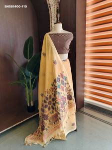 Conjunto de Saree y Blusa de Algodón Chanderi de Alta Calidad con Tejido Butties, Patrón Jamdani y Pallu con Tejido Meena - Moda Femenina - Product Image 4