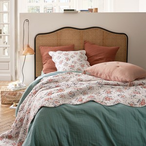 เตียงหัวเตียงโค้งหวายธรรมชาติ สานด้วยมือ สไตล์ชนบทชายทะเล โบโฮ เฟอร์นิเจอร์ห้องนอนแบบเป่าลม ของตกแต่งจากเวียดนาม - Product Image 4