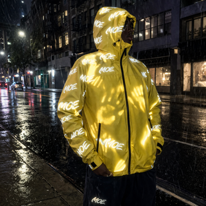 Veste coupe-vent réfléchissante tendance pour homme, en nylon, avec fermeture éclair, capuche réfléchissante, veste de sport en nylon personnalisée avec fermeture éclair réfléchissante pour homme, OEM - Product Image 4