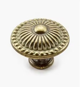 Pomos de Puerta Metálicos Hechos a Mano, Manijas Decorativas para Puertas Interiores y Exteriores, Pieza Decorativa - Product Image 6