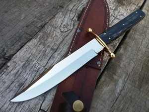 Cuchillo Bowie hecho a mano de acero D2, mango de cuerno de búfalo, funda de cuero - Product Image 2