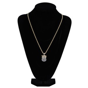 Collier tendance pour homme, pendentif amusant en forme de chien rétro hip-hop européen et américain, micro-incrusté de diamants. - Product Image 4